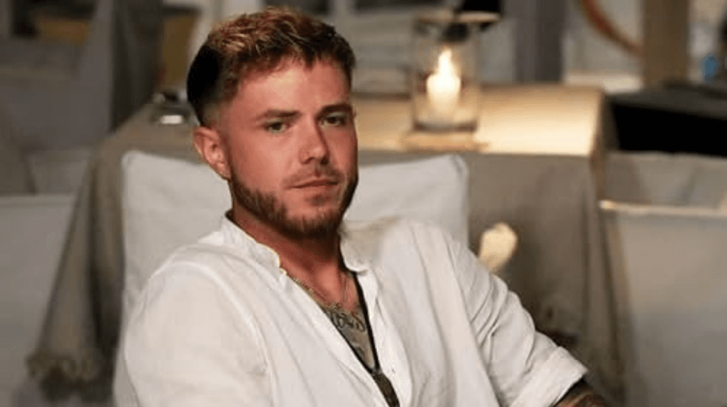 Irish reality star flees Australia following assault charge