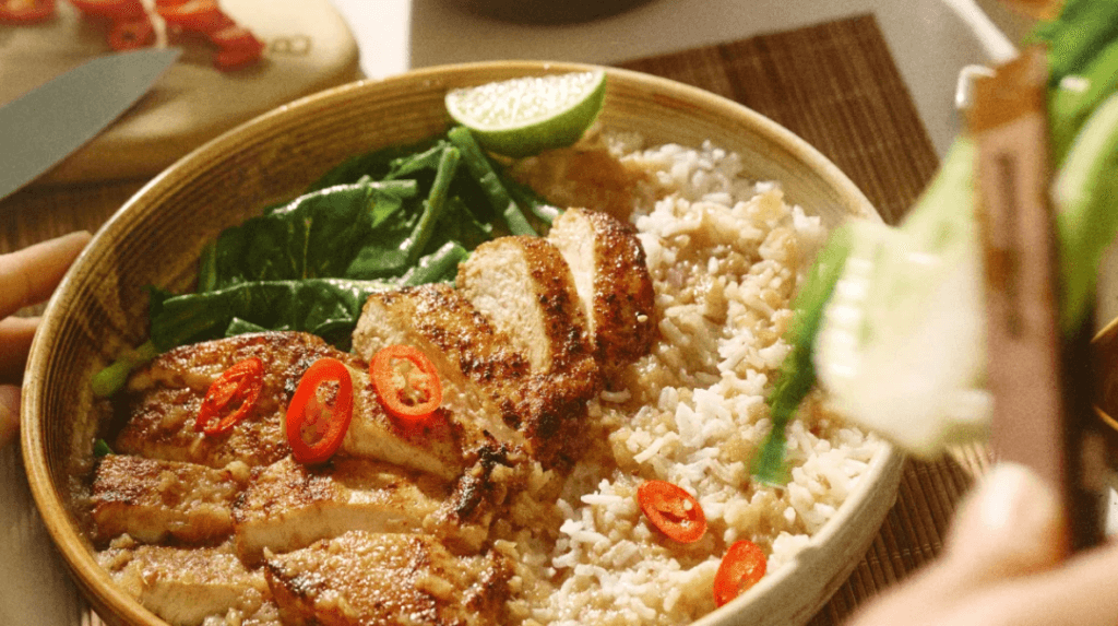 No more last-minute supermarket runs: Take dinnertime stress off your plate with HelloFresh