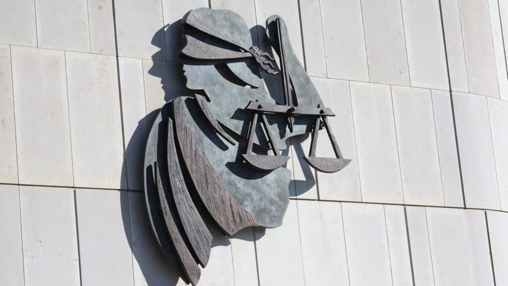 Two teenagers arrested driving wrong way on the motorway