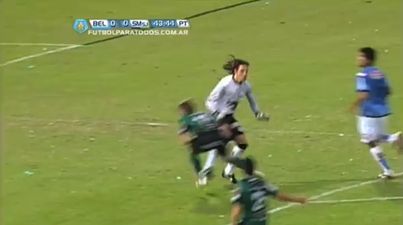 Video: This goalkeeper showed little or no respect to opponent’s private area
