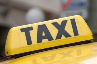 Video: Dublin taxi driver stops traffic for a dance