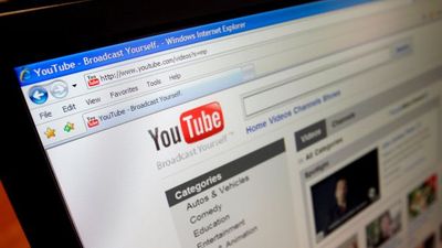 Want to see YouTube go retro? Just slap in this code