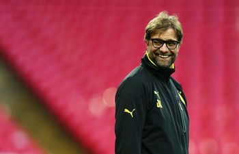 Klopp claims record signing Mkhitaryan will fit like “an arse in a bucket”