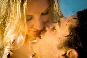 These proven tips will make you a better kisser