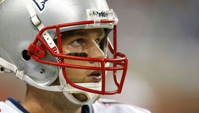 GIF: Tom Brady couldn’t buy a high five from his team mates last night