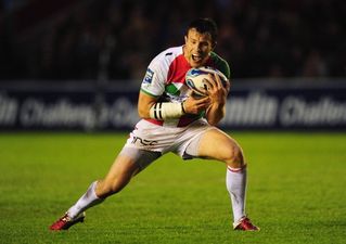 Video: Damien Traille took a rather theatrical dive in the Top 14 at the weekend