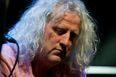 Mick Wallace explains why he wore a Torino jersey in the Dáil