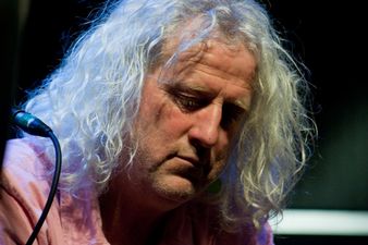 Mick Wallace explains why he wore a Torino jersey in the Dáil