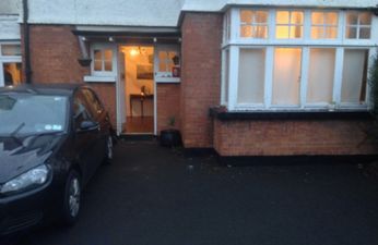 These Irish tenants know exactly what type of housemate they are looking for