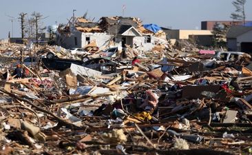 Video: Crazy footage of a house being blown away by a tornado in Illinois