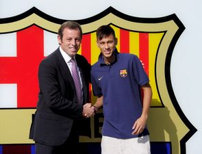 Barcelona president Sandro Rosell resigns