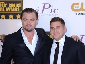 Video: Leonardo DiCaprio ‘surprises’ Jonah Hill on the SNL set