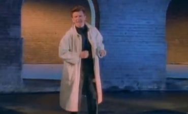 Pic: Student pulls epic Rickrolling on physics teacher with this amazing essay
