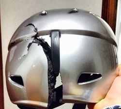 Pic: This is why snowboarders wear helmets