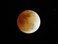 Pic: An amazing shot of the moon taken in Salthill in the early hours of this morning