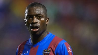 Vine: Levante’s Papakouli Diop dances in response to alleged racist abuse from Atletico Madrid fans