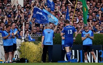 Pic: Brian O’Driscoll walks off the pitch for the last time as injury curtails final appearance