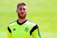 Video: Sergio Ramos hilariously takes the piss out of David de Gea in training