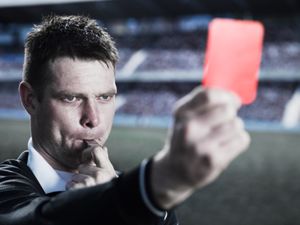 Video: Player receives red card in Sweden and reacts like nothing we’ve ever seen before…