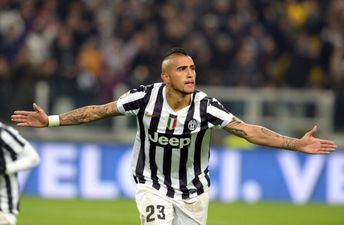 Transfer Talk: Juve want to keep Vidal, Fellaini and Kagawa out and Cech off to PSG