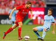 Pic: Steven Gerrard posts a picture of the Liverpool team on the beer in New York