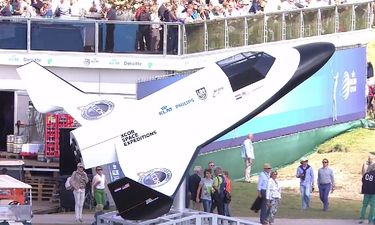 Video: Golfer wins a trip into space with this hole-in-one at the KLM Open