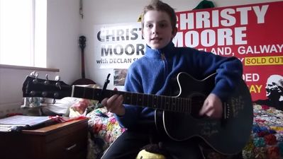 Video: 10-year-old Connemara singer pens a tribute to Ruairi McSorley