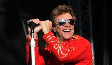 Pics: These lads give puns a bad name in a hilarious series of Bon Jovi-themed text messages