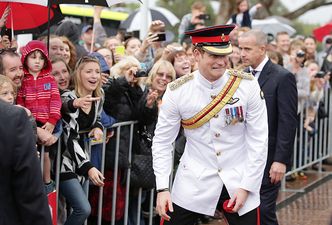 Video: Prince Harry denies selfie taker in the classiest way possible