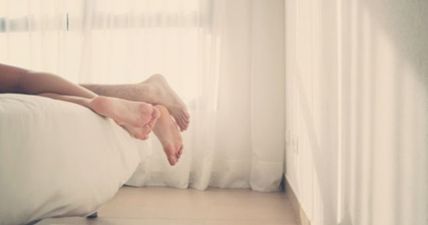 It doesn’t take lots of texts for twenty-somethings to get into bed with other people