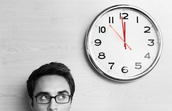 Survey reveals what Irish people think about ‘the stolen hour’ as clocks go forward