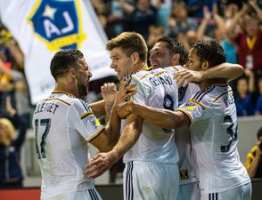 Pic: Steven Gerrard wore his Liverpool FC shinpads for LA Galaxy last night