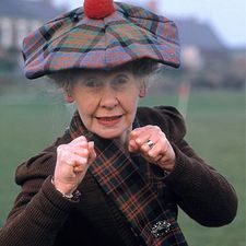 Elderly woman fights off attacker by grabbing his balls and squeezing them