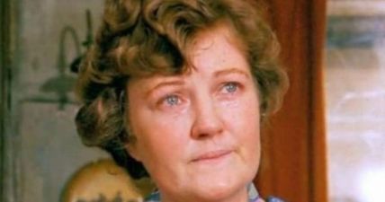 PICS: Irish girls get their friend’s phone and text her mother; receive priceless Irish mammy response