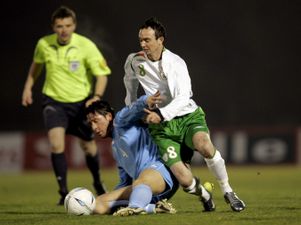 Stephen Ireland ruled out of the Euros after breaking his leg in training