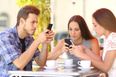 Survey reveals the amount of time Irish people spend on social media every day