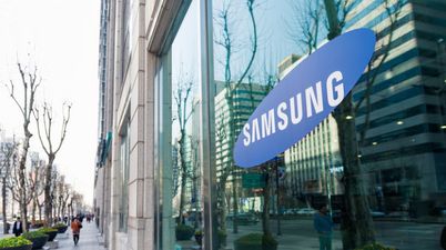 Samsung suspend sales on Galaxy Note 7 over explosive batteries