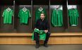 “I’d rather have a couple of mates than a couple of medals” – Jason McAteer responds to Roy Keane comments