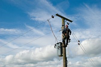 ESB warns that any abortion referendum posters attached to electricity poles will be removed