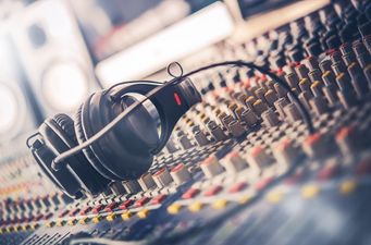 Listening to these songs in “8D Audio” is changing the way people appreciate music