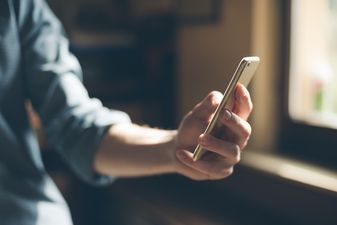 Landmark health warning issued to mobile phone users to help reduce radiation