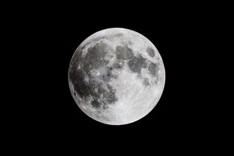 2018’s biggest and brightest supermoon will be visible on New Year’s Day