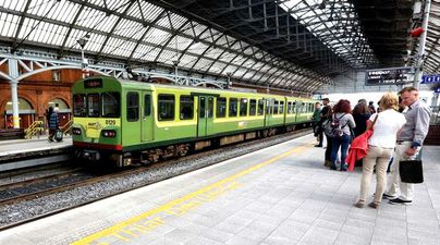 Iarnród Éireann announce delays due to broken down Santa train