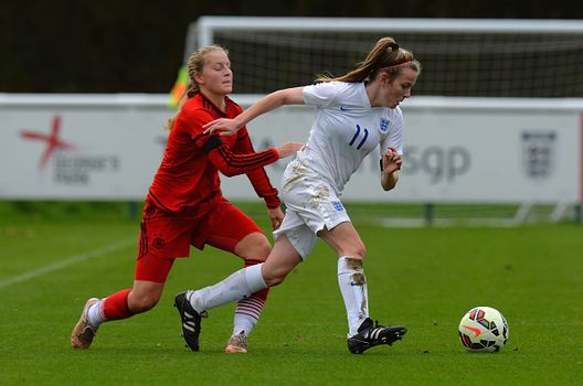 Lauren Hemp goal