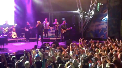WATCH: Johnny Logan singing ‘Hold Me Now’ at Electric Picnic had everyone going wild