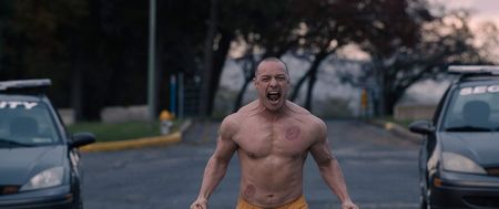 #TRAILERCHEST: Latest trailer for Glass terrifyingly pledges ‘a lot of people are going to die’