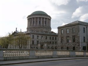 Man reportedly held judge hostage in Dublin court