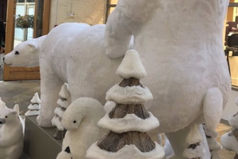 PICS: Isle Of Man shopping centre issues apology for, uhm, “sexually graphic” Christmas display