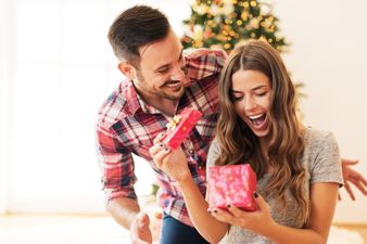 COMPETITION: Win a jewellery gift set from the PANDORA Christmas collection
