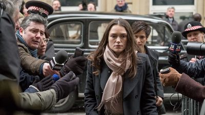 #TRAILERCHEST: A hugely impressive all-star cast feature in true-life political thriller Official Secrets